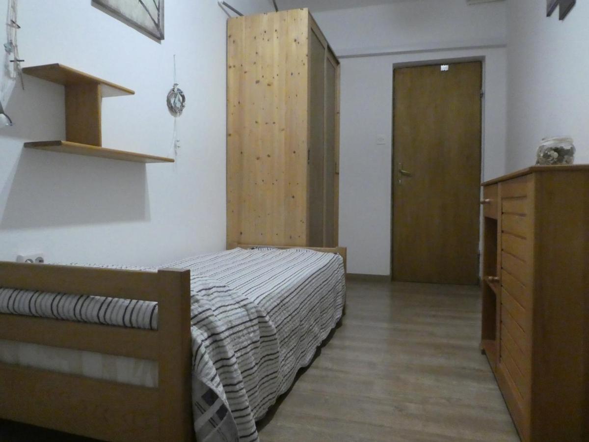 Apartments Milenka Пунат Экстерьер фото